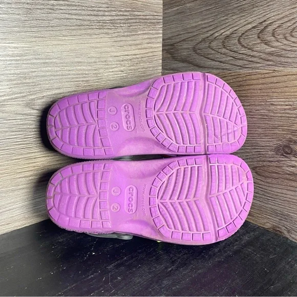 Crocs Disney villains purple sandals - Picture 7 of 7